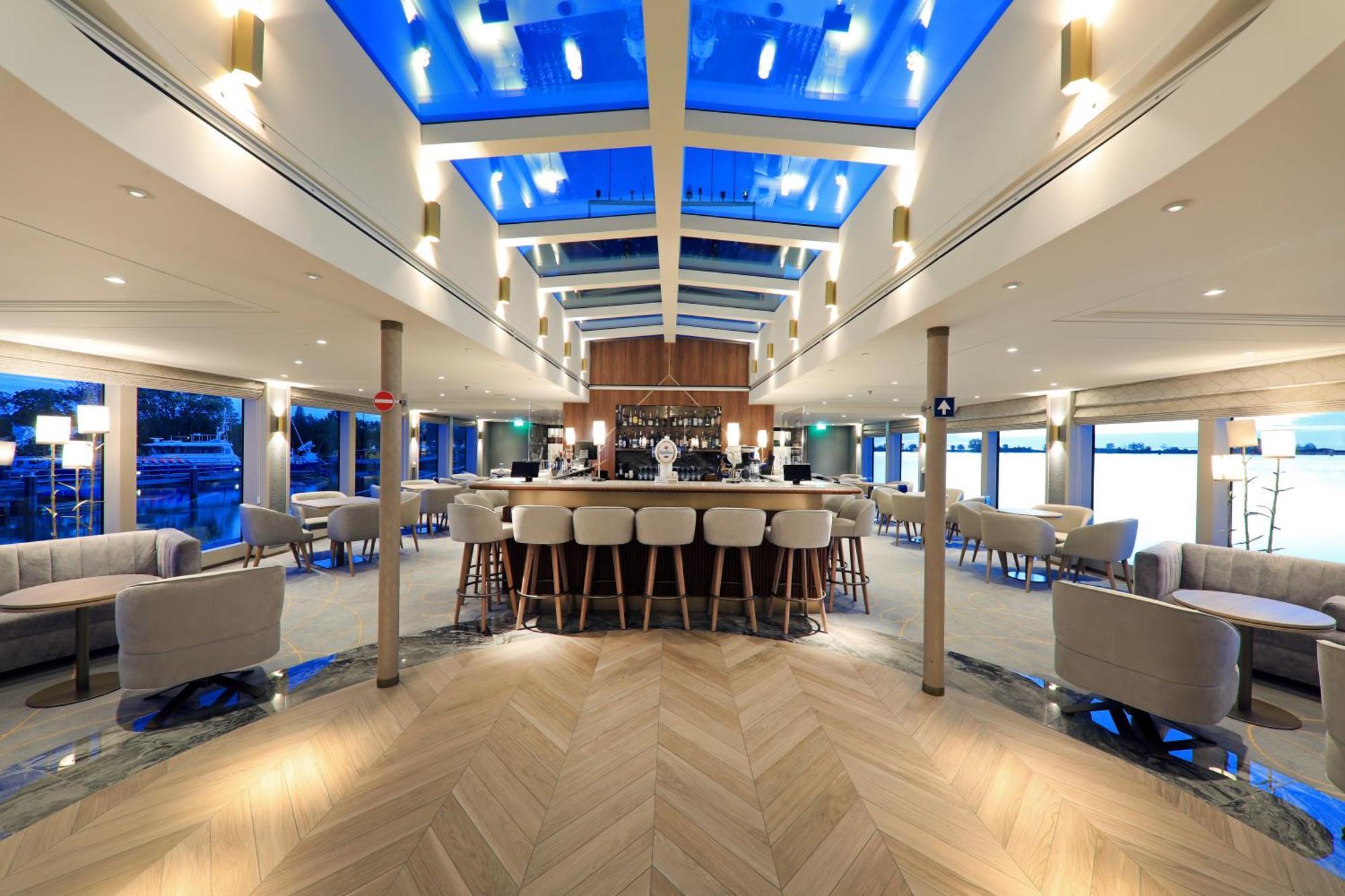 Hotelschiff Lady Diletta โคโลญ ภายนอก รูปภาพ